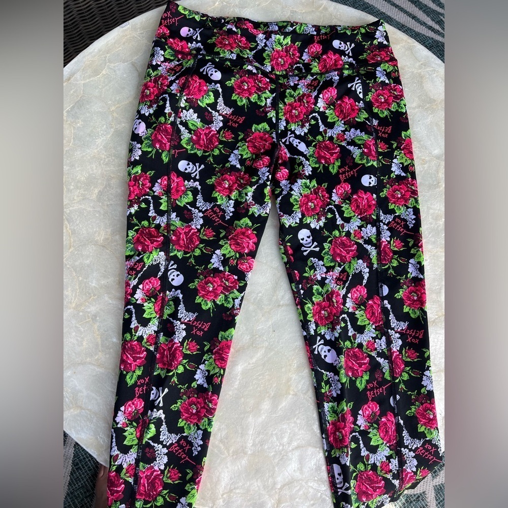 Betsey Johnson floral skull leggings - Picture 2 of 3